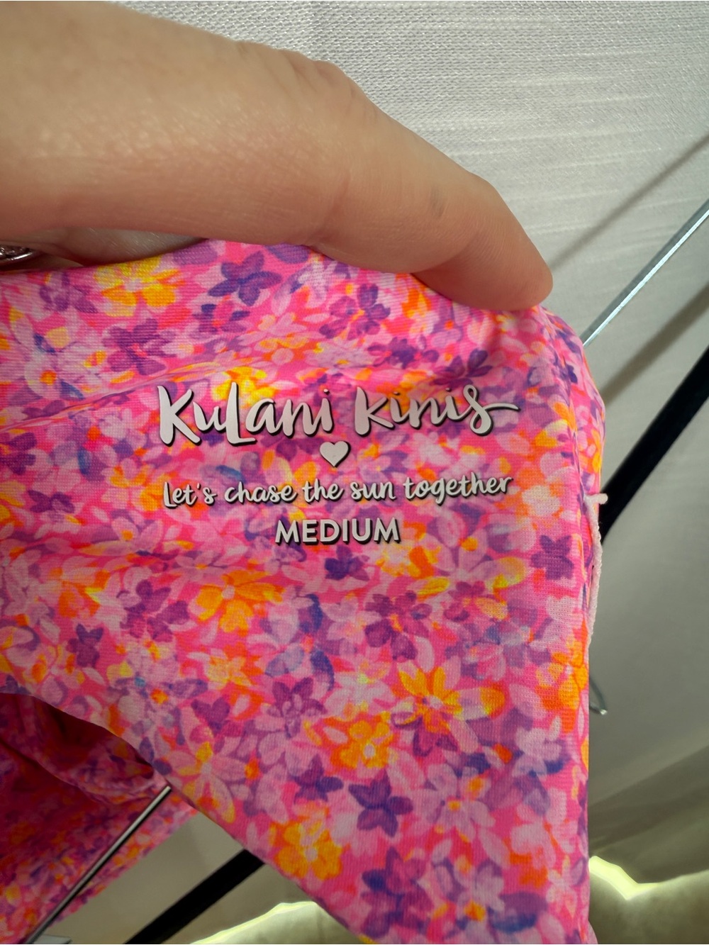 Kulani Kinis Gelato Bloom Strapless Bandeau Bikini Top Floral | Size M - Picture 14 of 15